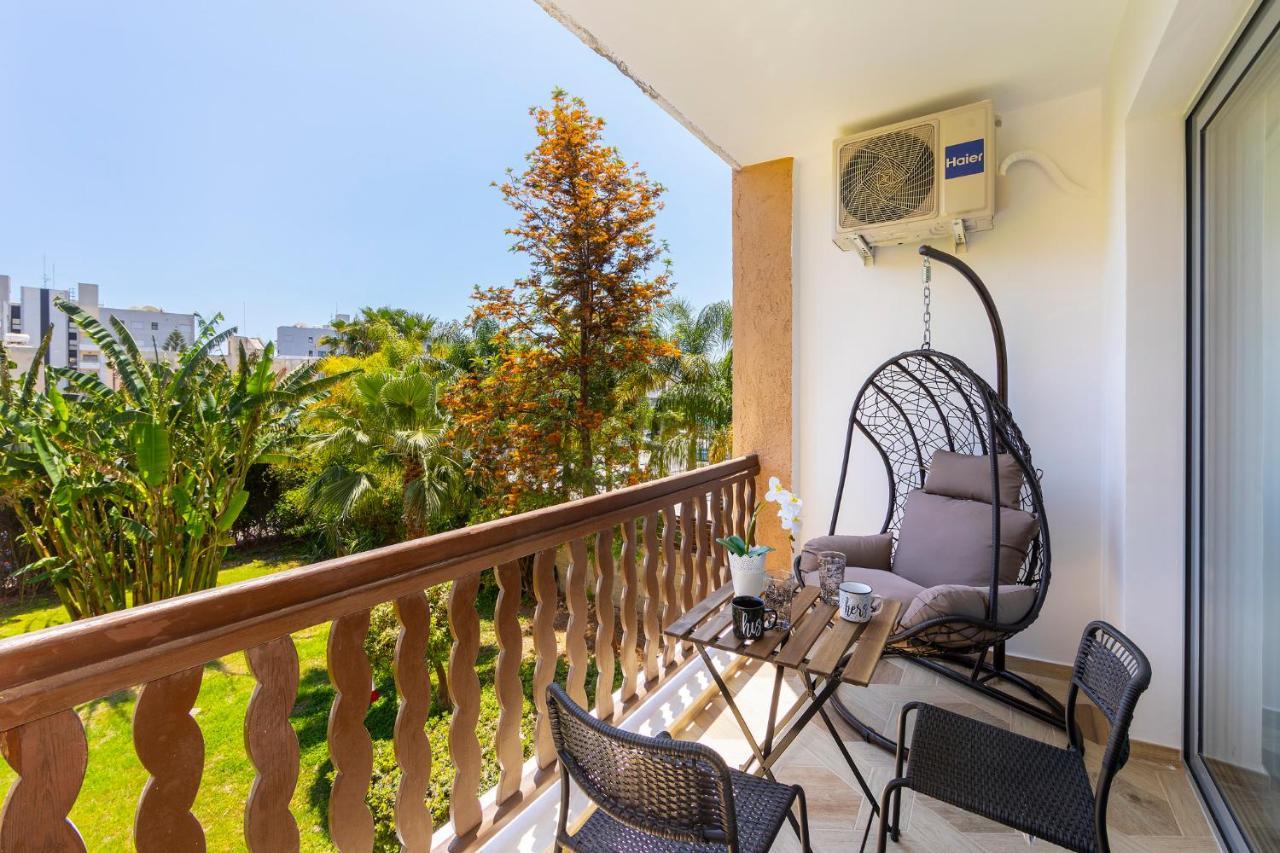 Castle Holiday Apartments 레메소스 외부 사진